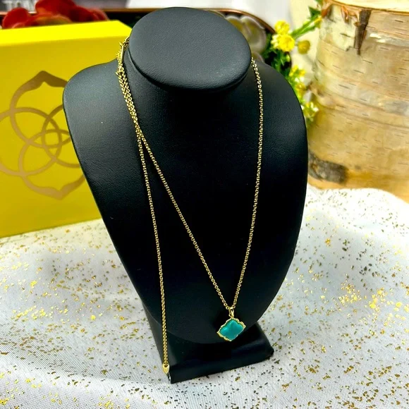 Kendra Scott Jewelry Kendra Scott Mallory Necklace Gold